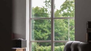 Cracked Window Glass Repair or Replace Expert Advice